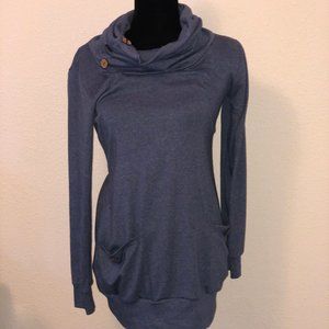 Sweater with buttons